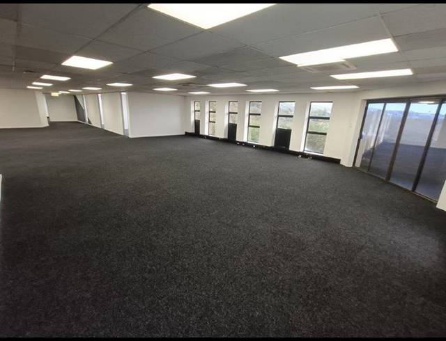 BUSINESS PROPERTY TO RENT IN HURLINGHAM
